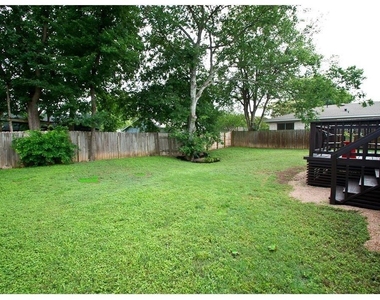 2408 Berkeley Ave - Photo Thumbnail 23