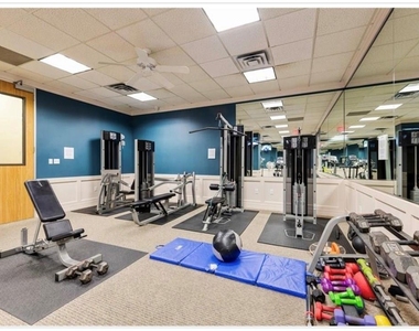 1801 Lavaca St - Photo Thumbnail 17