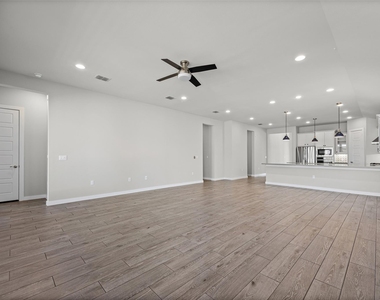 8317 Donnelley Dr - Photo Thumbnail 14