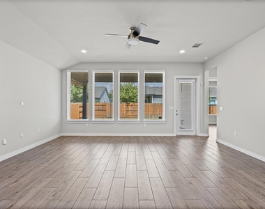 8317 Donnelley Dr - Photo Thumbnail 12