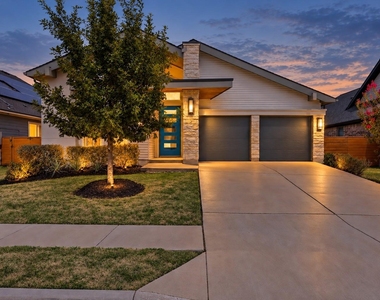 8317 Donnelley Dr - Photo Thumbnail 37