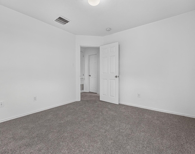 122 Plumbago Cv - Photo Thumbnail 19