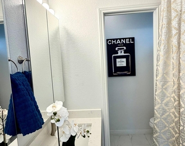 4807 E Oltorf St - Photo Thumbnail 22