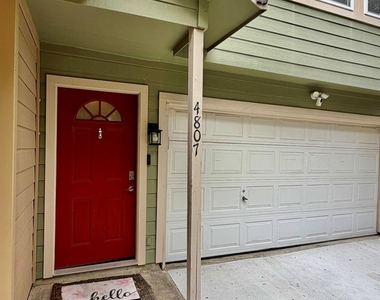 4807 E Oltorf St - Photo Thumbnail 1
