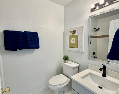4807 E Oltorf St - Photo Thumbnail 15