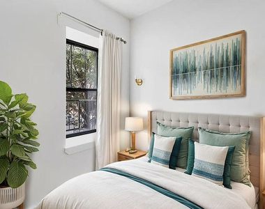1148 Pacific Street - Photo Thumbnail 2