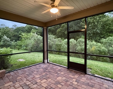 2947 Crossfield Drive - Photo Thumbnail 5