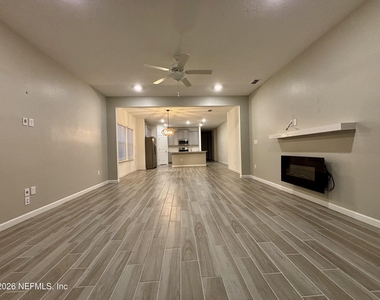 2947 Crossfield Drive - Photo Thumbnail 14
