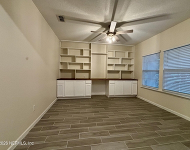 2947 Crossfield Drive - Photo Thumbnail 8
