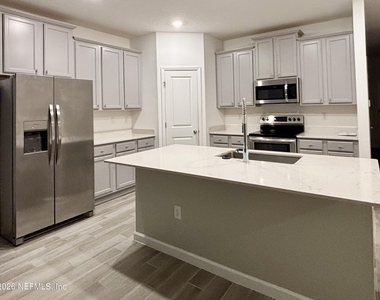 2947 Crossfield Drive - Photo Thumbnail 9