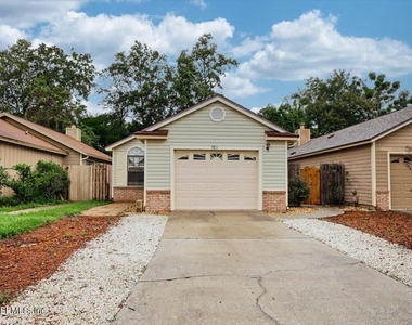3811 Millpoint Drive - Photo Thumbnail 1