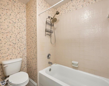 3811 Millpoint Drive - Photo Thumbnail 28