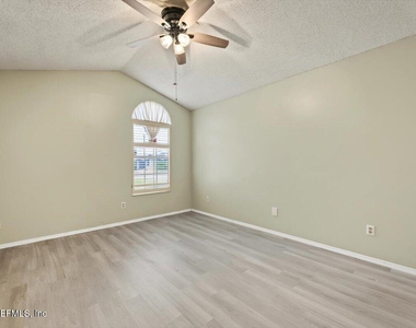 3811 Millpoint Drive - Photo Thumbnail 24