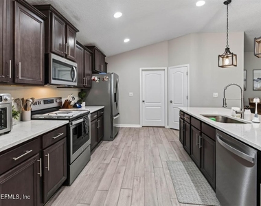 3172 Little Kern Lane - Photo Thumbnail 25