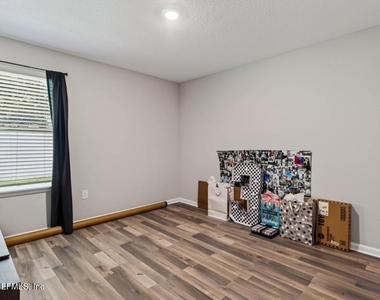 3172 Little Kern Lane - Photo Thumbnail 39