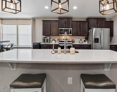 3172 Little Kern Lane - Photo Thumbnail 20