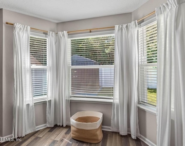 3172 Little Kern Lane - Photo Thumbnail 46