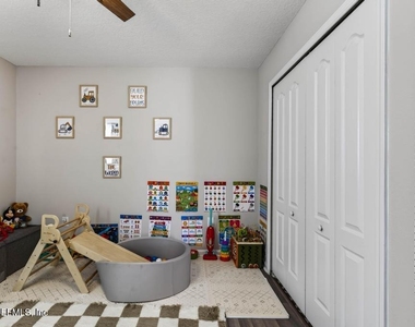 3172 Little Kern Lane - Photo Thumbnail 35