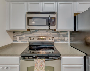4982 Key Lime Drive - Photo Thumbnail 10
