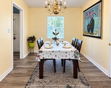 5741 Wilson Boulevard - Photo Thumbnail 4