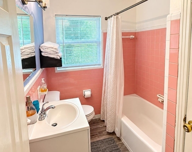 5741 Wilson Boulevard - Photo Thumbnail 13