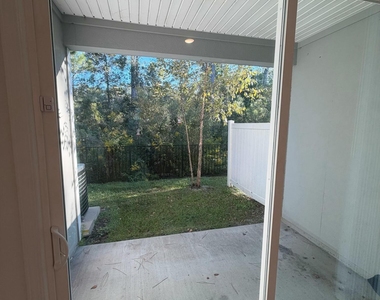 8304 Asteroid Street - Photo Thumbnail 11