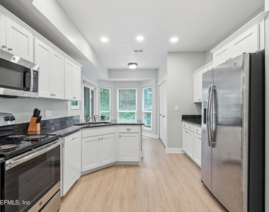 136 Willow Pond Lane - Photo Thumbnail 8