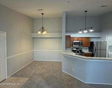 13810 Sutton Park Drive N - Photo Thumbnail 1