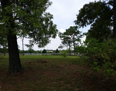 11801 Ashbrook Circle N - Photo Thumbnail 7