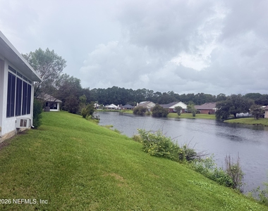 6275 Ironside Drive S - Photo Thumbnail 6