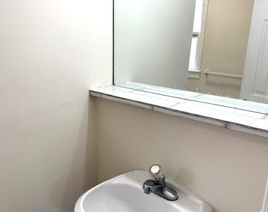 754 Osceola Street - Photo Thumbnail 5
