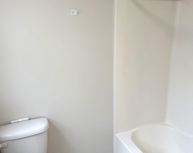 754 Osceola Street - Photo Thumbnail 6