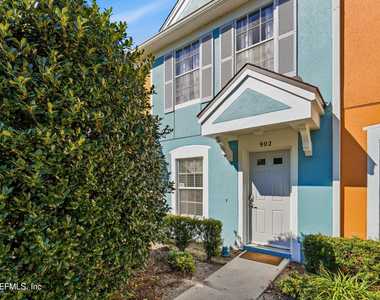 12311 Kensington Lakes Drive S - Photo Thumbnail 3