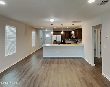 7364 Townsend Village Lane - Photo Thumbnail 2