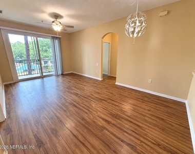 7990 E Baymeadows Road - Photo Thumbnail 15