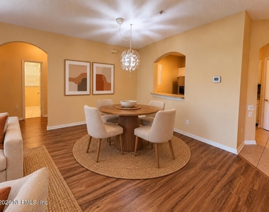 7990 E Baymeadows Road - Photo Thumbnail 3
