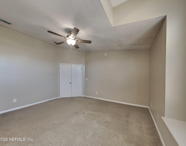 344 Dijon Drive S - Photo Thumbnail 4