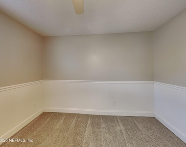 344 Dijon Drive S - Photo Thumbnail 9