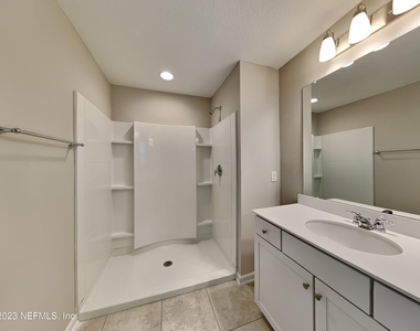 10270 Old Dixie Highway - Photo Thumbnail 9