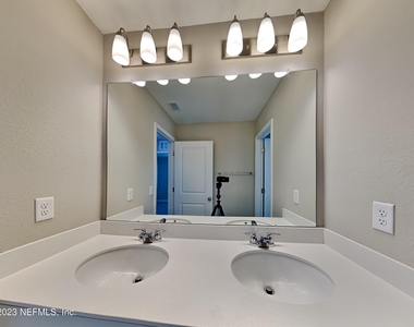 10270 Old Dixie Highway - Photo Thumbnail 17