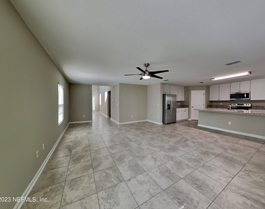 10270 Old Dixie Highway - Photo Thumbnail 1