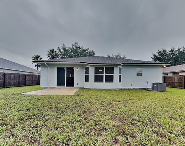 11626 Brian Lakes Drive N - Photo Thumbnail 15