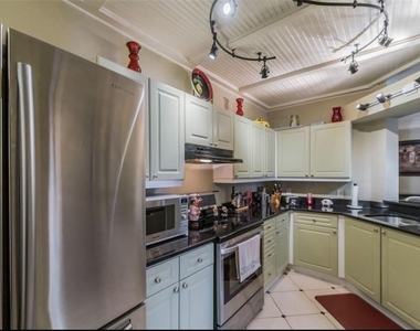 3334 Peachtree Road Ne - Photo Thumbnail 9