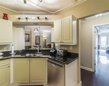 3334 Peachtree Road Ne - Photo Thumbnail 10