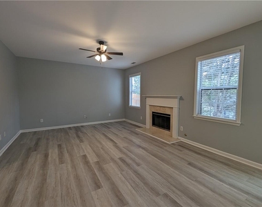 1521 Anna Ruby Lane Nw - Photo Thumbnail 6