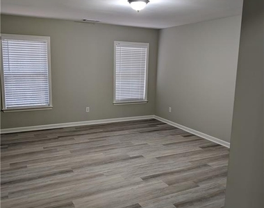 1521 Anna Ruby Lane Nw - Photo Thumbnail 32