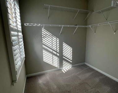4260 Essex Pond Way - Photo Thumbnail 13