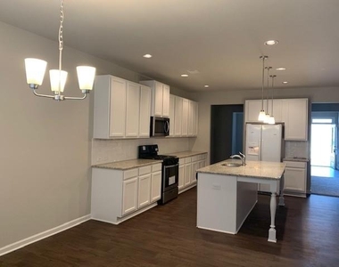 3326 Ivy Birch Way - Photo Thumbnail 5