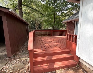 199 Prospect Street - Photo Thumbnail 4