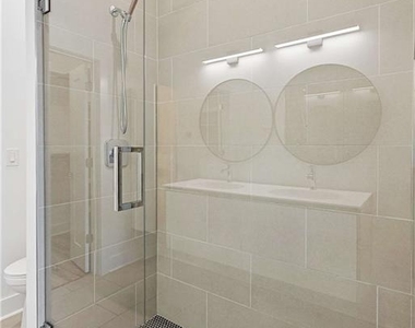 1155 Custer Avenue Se - Photo Thumbnail 20